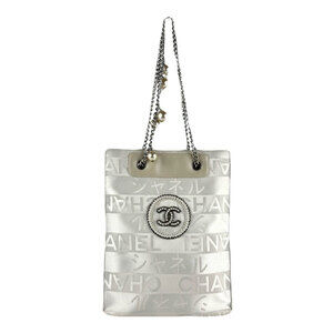 CHANEL White Pearl Shoulder Bag